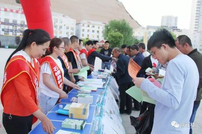 科技興縣，科普惠民——微石樓縣科協(xié)與教科局聯(lián)合舉辦2019科技活動(dòng)周活動(dòng)